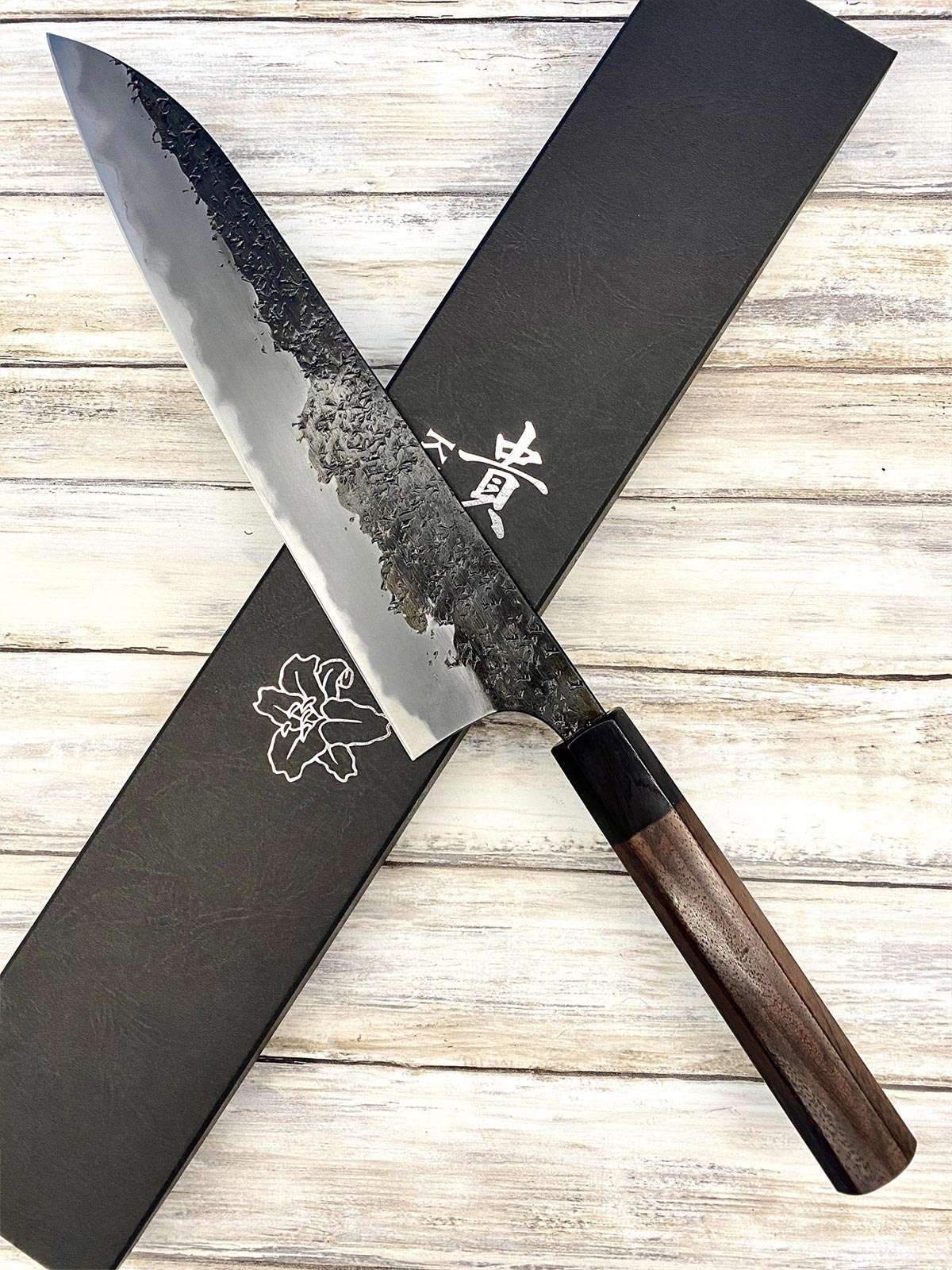 couteau Japonais manaka hamono gyuto aogami kurouchi 24 cm