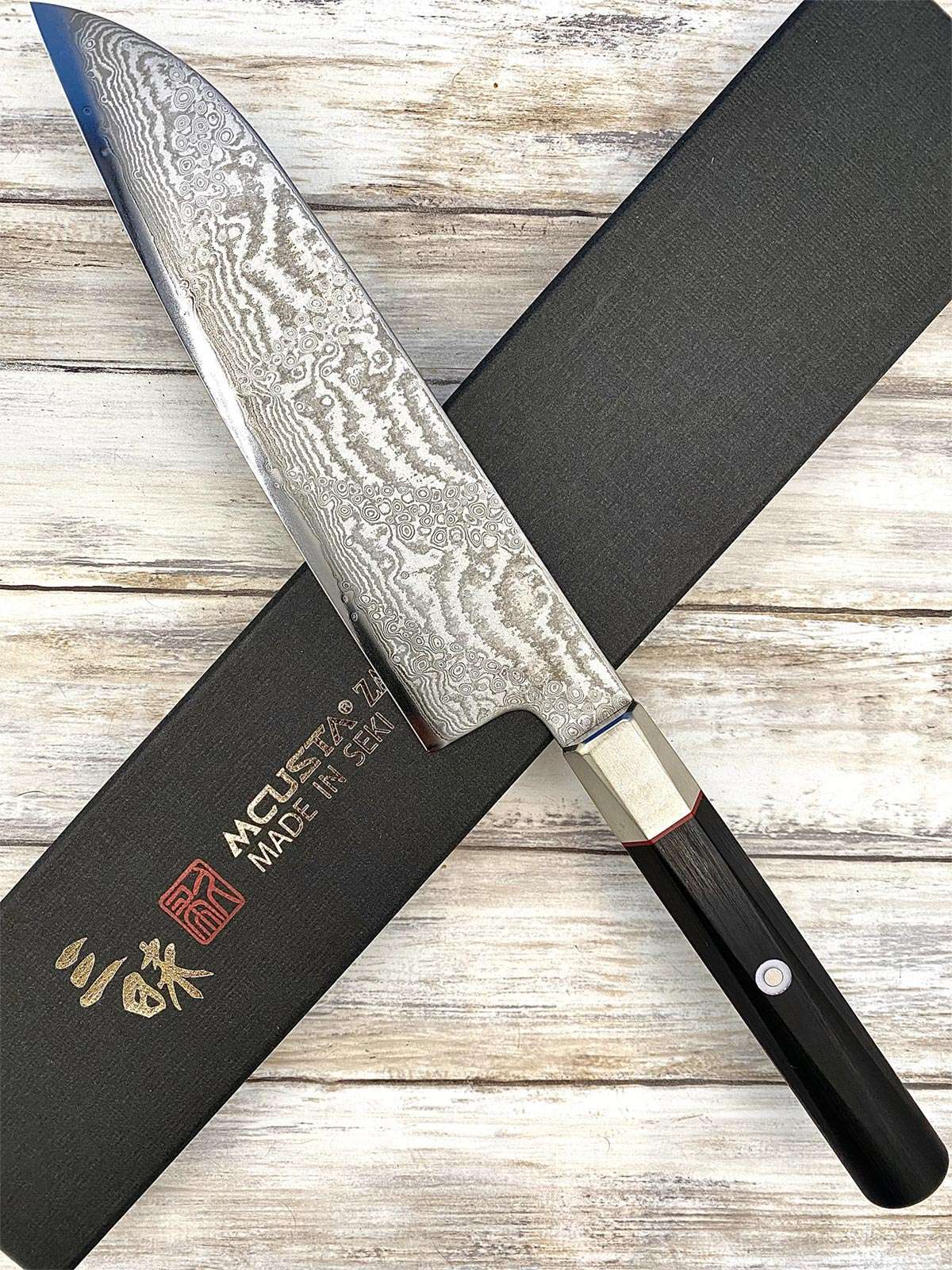 couteau Japonais mcusta santoku vg10 damas 18 cm