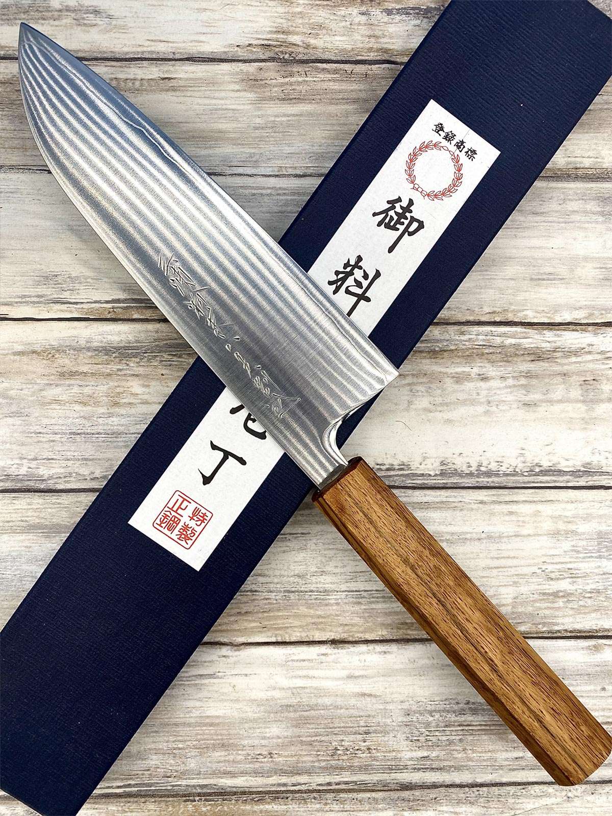 Couteau artisanal Japonais Santoku acier poudre 16,5 cm - Couteau