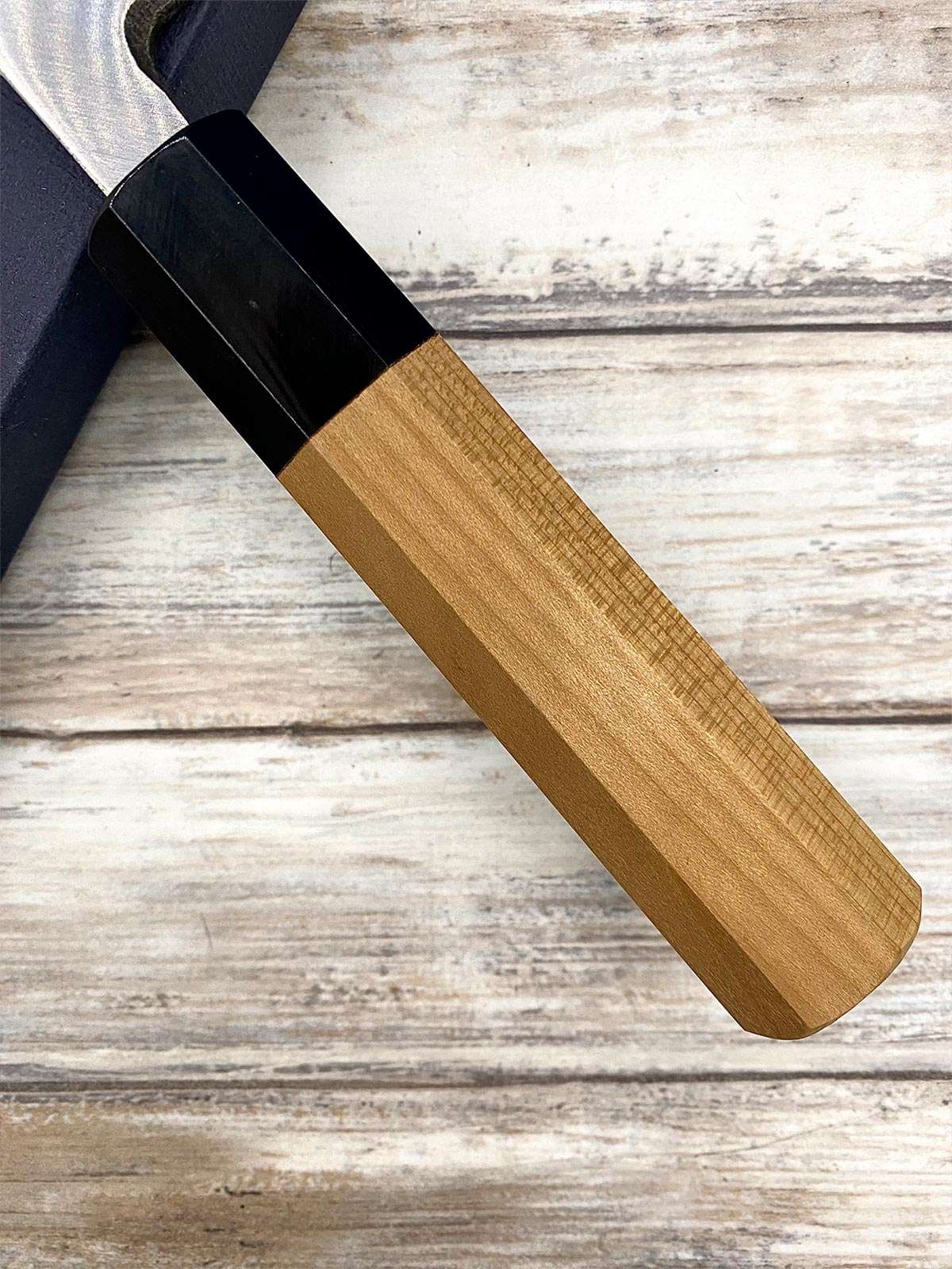 Acheter un Couteau artisanal Japonais Deba Shirogami#2 16,5 cm à Paris meilleur vente de couteaux de cuisine nippon grande marque de qualité