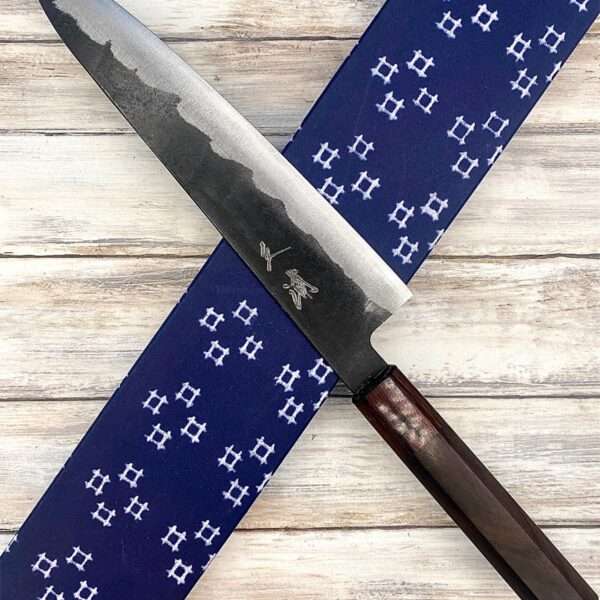 Acheter un Couteau Japonais artisanal Gyuto aogami super Kurouchi à Paris meilleur vente de couteaux de cuisine nippon grande marque de qualité