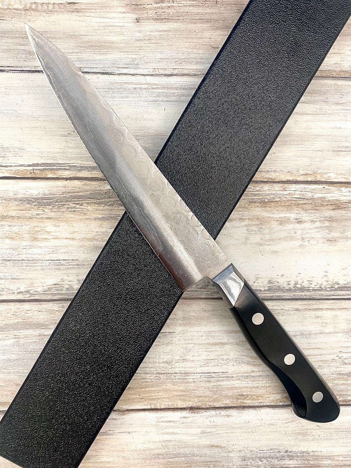 Acheter un Couteau Japonais artisanal Petty aogami 13,5 cm Tsuchime Nashiji à Paris meilleur vente de couteaux de cuisine nippon grande marque de qualité