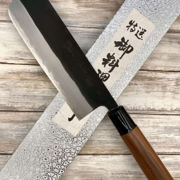 Acheter un Couteau artisanal Japonais Yamamoto Hamono Nakiri Aogami Kurouchi cm Kurouchi Tsuchime à Paris large choix de couteaux de cuisine grande marque