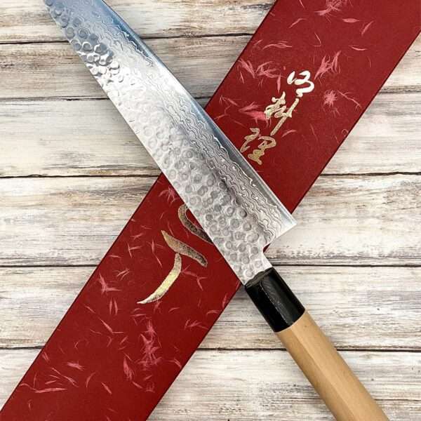 Acheter un Couteau artisanal Japonais Yoshihiro Gyuto VG10 Damas couteau de chef polie à la main large choix de couteaux de cuisine grande marque
