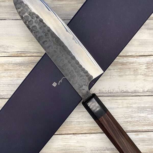 CH002 - Couteau Japonais Santoku Zenpou noir - Lame de 18cm en acier au  carbone Aogami Super